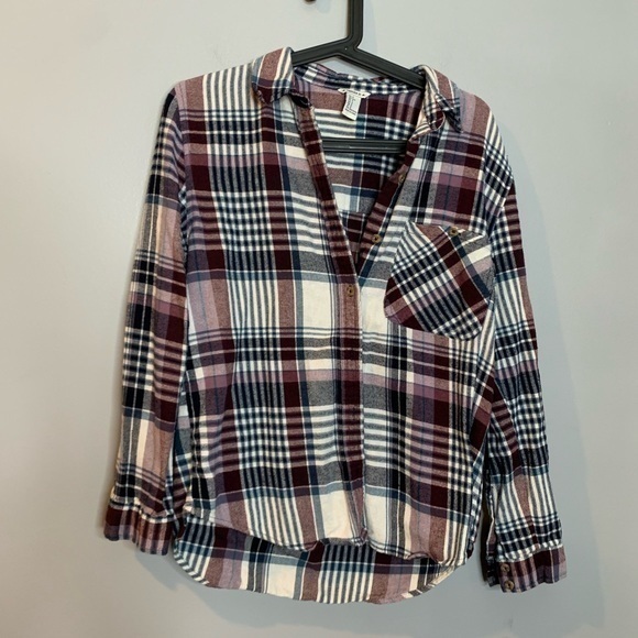 Forever 21 Tops - Forever 21 | flannel